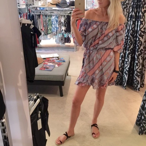 TIGERLILY Lagunas Lilac Mauve Print Off The Shoulder Mini Dress - Picture 2 of 16